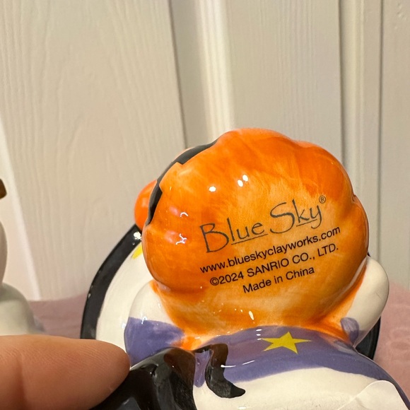 Hello Kitty Blue Sky Halloween Ceramics Set - Picture 7 of 7